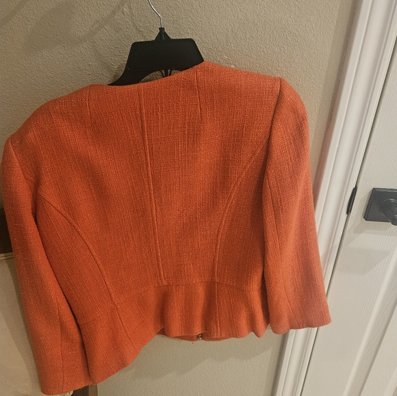 Tahari Orange Blazer in linen size 6 - Picture 3 of 4